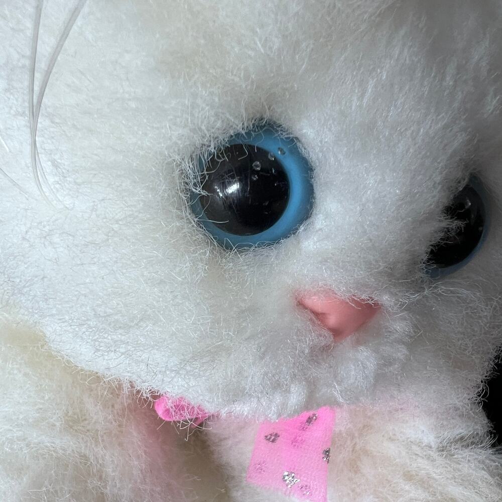 DSI Kitty Kitty Kitten Plush 2000 Purrs White Persian Cat Blue Eyes Pink Bow - Picture 6 of 7